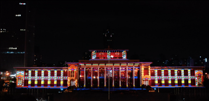 天空創(chuàng)想用科技點(diǎn)亮城市！杭州武林廣場3DMAPPING秀震撼上演！(圖7)